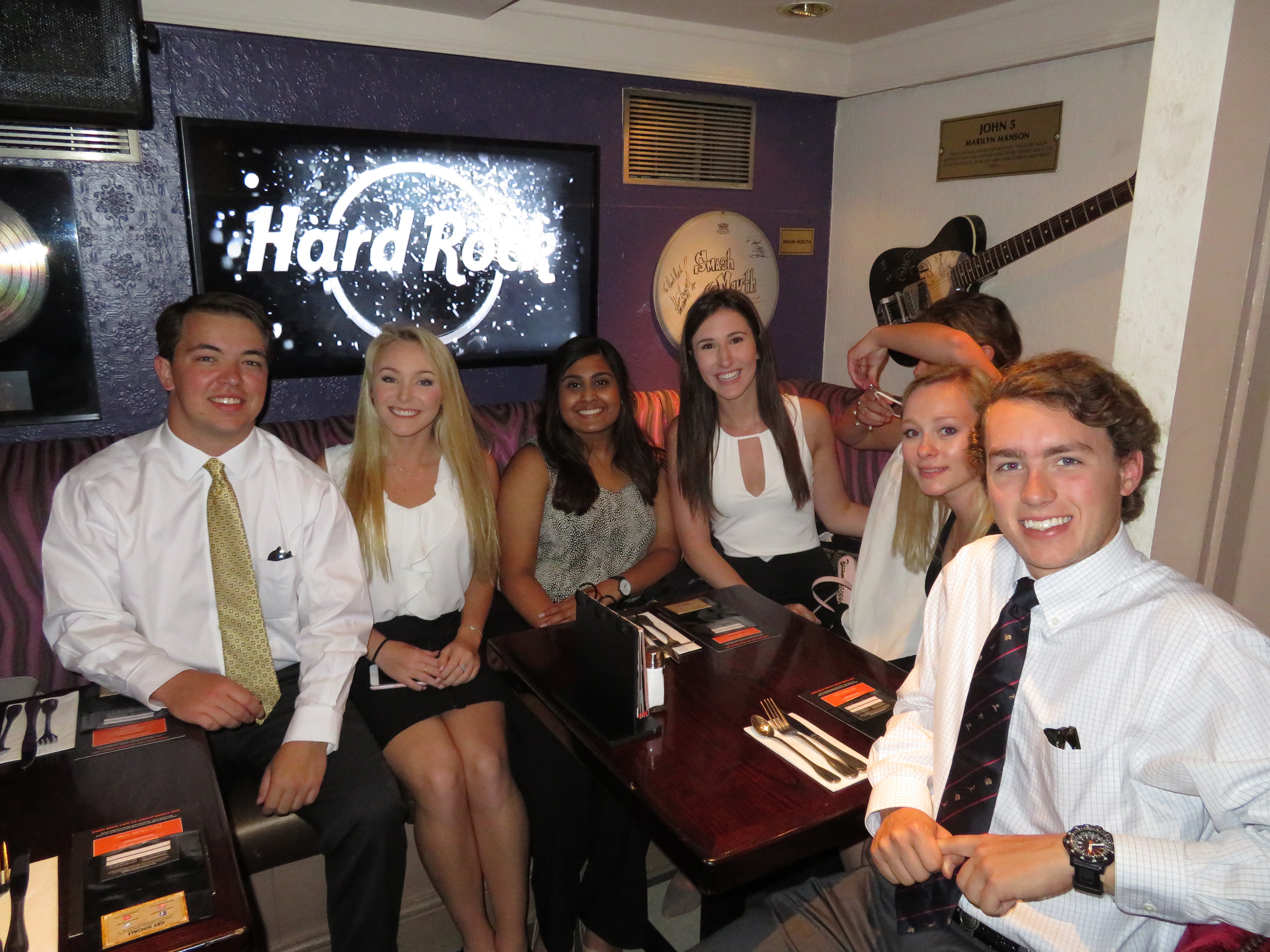 students visited the hard rock cafe in london